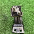 Петля кришки багажника ліва Volkswagen Passat B6 (2005-2010) 3C9827301E