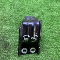 Петля кришки багажника ліва Volkswagen Passat B6 (2005-2010) 3C9827301E