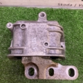 ПОДУШКА ДВИГАТЕЛЯ Volkswagen Passat B6 (2005-2010) 1K0199262P