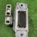 подушка опора двигуна  Volkswagen Passat B6 (2005-2010) 1K0199262CN