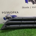 Решітка переднього бампера нижня права Volkswagen Passat B6 (2005-2010) 3C0853666