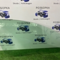 Скло двері переднє праве  Volkswagen Passat B6 (2005-2010)