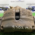 Супорт передній правий  Volkswagen Passat B6 (2005-2010)