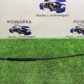 Трос відкриття капота передній  Volkswagen Passat B6 (2005-2010) 3C1823531