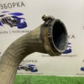 трубка, що нагнітається верхня права; шланг/патрубок інтеркуллера, верхній правий; шланг/патрубок интеркуллера, верхній правий Volkswagen Passat B6 (2005-2010) 1K0145770AE