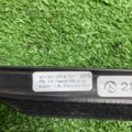 Ущільнювач скла передні ліві двері хром  Volkswagen Passat B6 (2005-2010) 3C4837476D