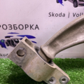 Важіль передньої підвіски нижній Volkswagen Passat B6 (2005-2010) 3C0407153B