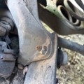Задній правий кулак б6 Volkswagen Passat B6 (2005-2010) 357501117