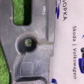 Захист днища правий  Volkswagen Passat B6 (2005-2010) 3C0825102B