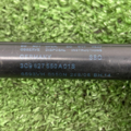 Амортизатор крышки багажника volkswagen passat b6 універсал Volkswagen Passat B6 3C9827550A01S