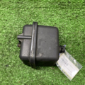 Бачок вакуумной системы двигателя Volkswagen Passat B6 03G129808