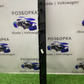 Декоративная накладка торпедо Passat B6 2.0 TDI Volkswagen PASSAT B6 3C1857212AD