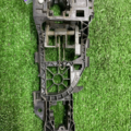 Держатель наружной ручки двери передней правой Volkswagen Passat B6 3C0837886H