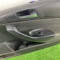 Дверна карта передніх правих дверей passat b6 Volkswagen PASSAT B6 3C1867012