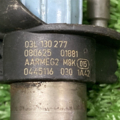 Форсунка паливна Common Rail (Bosch) VW GOLF VI 2.0D 10.08-05.13 Volkswagen Passat B6 03L130277