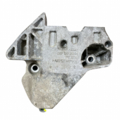 Кронштейн двигуна правий Volkswagen Passat B6 06F199207H