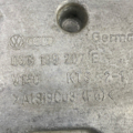 Кронштейн опори двигуна правий Volkswagen Passat B6 03G199207E