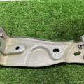 Кронштейн переднего правого крыла Volkswagen PASSAT B6 3C0821142