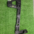 Кронштейн заднего бампера правый Volkswagen Passat B6 3C9807394