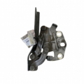 Ліва петля капота 2.0 TDI 16V Volkswagen Passat B6 3C0823301E