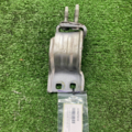Ліва петля капота Volkswagen PASSAT B6 3C0823301E