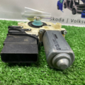 Мотор стеклоподъемника двери задней левой Volkswagen Passat B6 1K0959703P