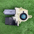 Мотор стеклоподъемника двери задней правой Volkswagen Passat B6 1K0959704P