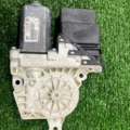 Моторчик заднього склопідйомника Volkswagen Passat B6 5N0959703B