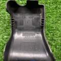 Накладка петли багажника правая b6 Volkswagen Passat B6 3C9827352B
