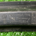 Направляюча бампера Volkswagen Passat B6 3C0807178