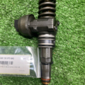 Насос/форсунка 2.0tdi b6 Volkswagen Passat B6 038130073BQ