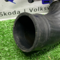 Патрубок интеркулера VW Passat B6 2.0TDI (BKD) Volkswagen PASSAT B6 1K0145838D