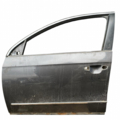 передня права дверка Volkswagen PASSAT B6 3C4831056J