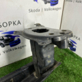 передній підсилювач Б6 Volkswagen PASSAT B6 3C0807109D
