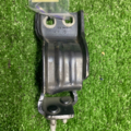 Петля задньої кришки B6 ЛІВА Volkswagen Passat B6 3C9827331D