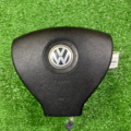 Подушка безпеки в кермо VOLKSWAGEN PASSAT B6 правий руль Volkswagen Passat B6 3C0880201AE