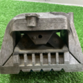 Подушка двигателя прав 2.0 TDI 16V vw,2.0TDI 8V vw VW PASSAT B6 05-10 ОЕ:1K0199262P Volkswagen Passat B6 1K0199262P