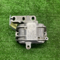 Подушка двигателя прав 2.0 TDI 16V vw,2.0TDI 8V vw VW PASSAT B6 05-10 ОЕ:1K0199262P Volkswagen Passat B6 1K0199262P