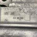 Подушка (опора) двигателя левая B6 Volkswagen Passat B6 3C0199555AA