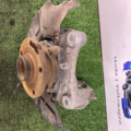 Поворотный кулак лев Volkswagen PASSAT B6 3C0407253F