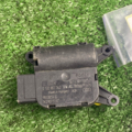 Привід заслінки пічки SKODA SUPERB 3T 2008–2013 Volkswagen Passat B6 1K2907511C