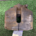 Суппорт перед лев Volkswagen PASSAT B6 1K0615123E