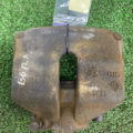Суппорт перед лев Volkswagen PASSAT B6 1K0615123E