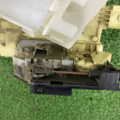 Замок задньої дверї, правої  Volkswagen Passat B6 3C4839016A