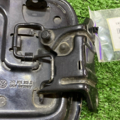 Лючок бензобака (топливного бака) Volkswagen Passat B7 (2010-2015) 1K0010497C