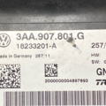 Блок керування електромеханічного стояночного гальма Volkswagen Passat B7 3AA907801G