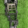Держатель наружной ручки двери правой Volkswagen Passat B7 3C0837886J