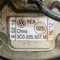 Крiплення антени на дах кузова  2.0 TDI Volkswagen PASSAT B7 3C0035507M