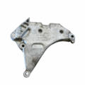 Кронштейн подушки (опори) двигуна, передньої Volkswagen Passat B7 03L199207