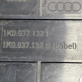 Крышка блока предохранителей Volkswagen PASSAT B7 1K0937132F